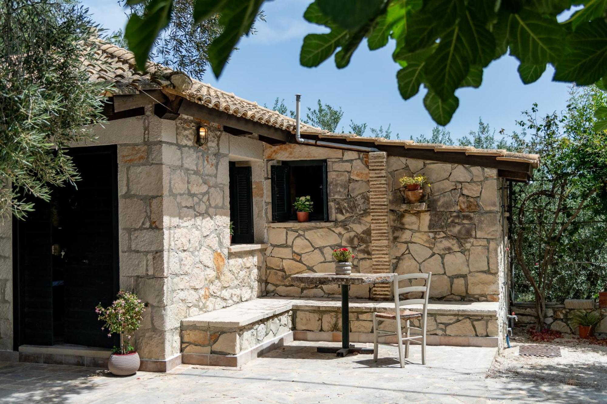 Orama Stone Apartments - Authentic Hospitality In A Historical Location, By Zantewize Exterior photo